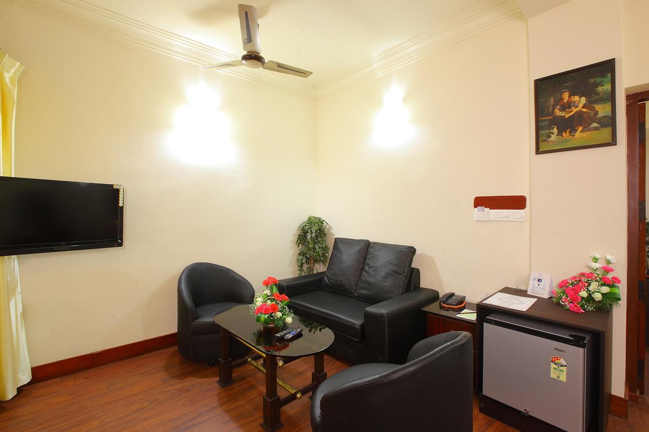 Thrissur Trichur Towers מראה חיצוני תמונה