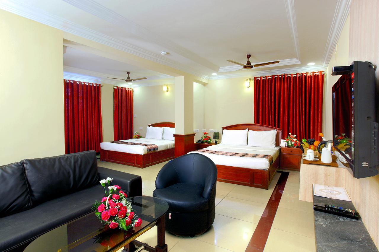 Thrissur Trichur Towers מראה חיצוני תמונה