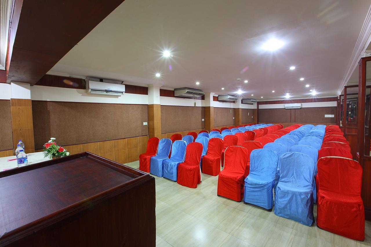 Thrissur Trichur Towers מראה חיצוני תמונה