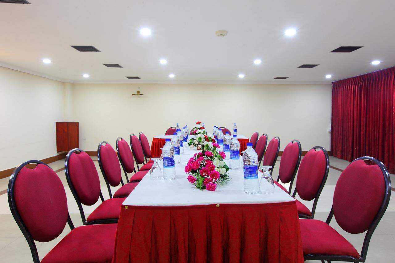 Thrissur Trichur Towers מראה חיצוני תמונה